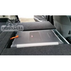 Nissan Patrol Y61 GU4 bagažo stalčiai + miegojimo platforma