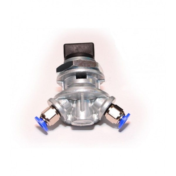 Manual valve for pneumatic locker